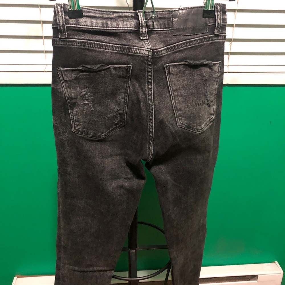 Zara jeans - Picture 3 of 3